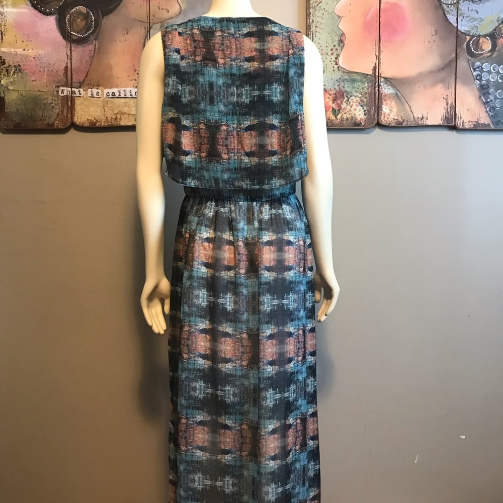 ⭐️3 for $25⭐️ Forever 21 maxi dress - Picture 3 of 6